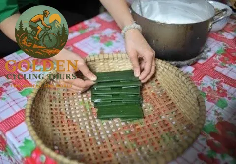 Hue Bike Tour to Thuy Bieu Village: Eco Biking & Cooking Tour